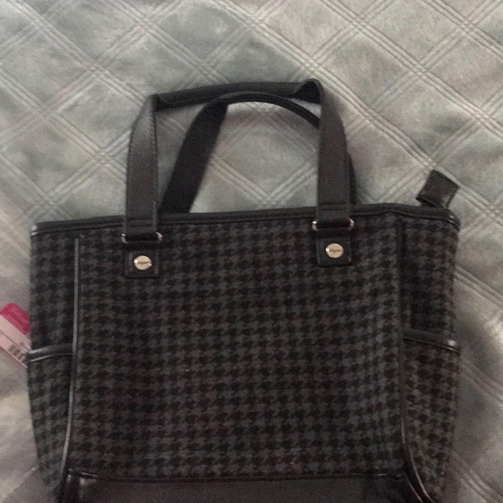 Thirty One mini Cindy in houndstooth